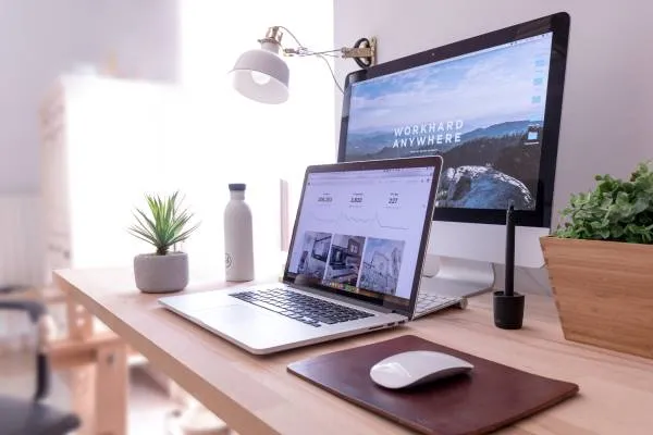 picture of computer on desk